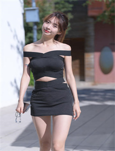 《娇喘求饶撞击腿间泥泞不堪-惊艳性感美女》