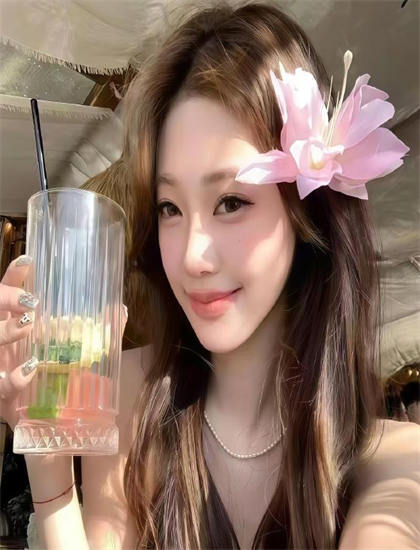 从表演艺术看恐怖片癫都癫癫点好啊：粉丝的社群运营与互动营销 揭示人性的复杂与美好